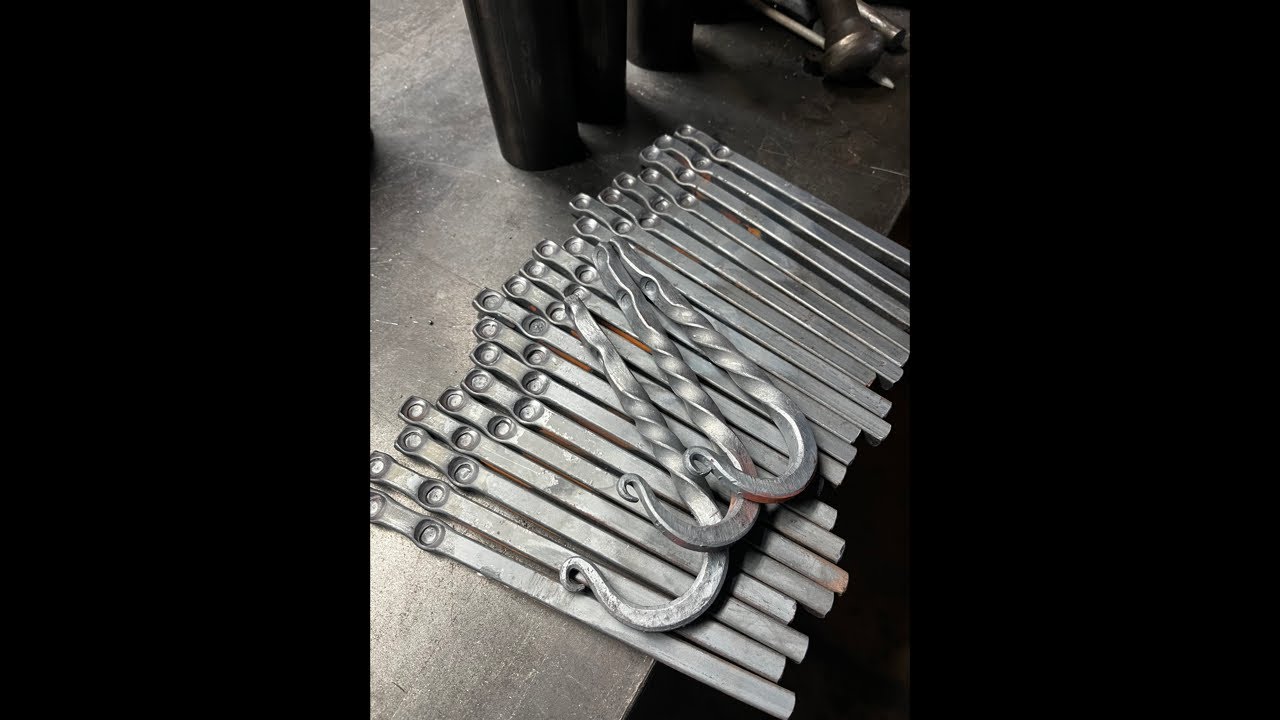 Making hooks for commission job!!! Lots!!
