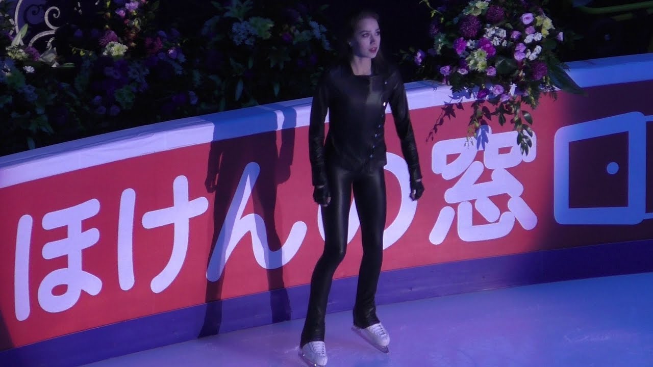 Alina Zagitova GP Moscow Cup 2018 bef EX Lara Croft