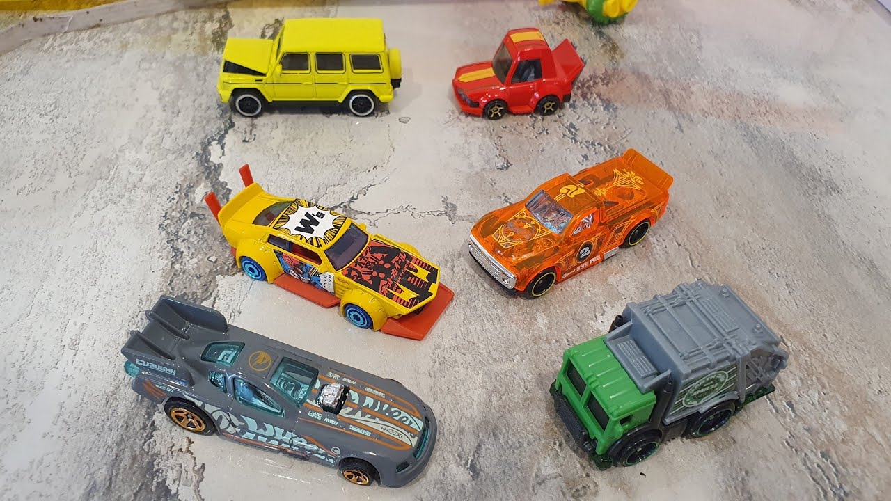 Hot Wheels Treasure Hunt Mustang Funny Car и Басодзоку