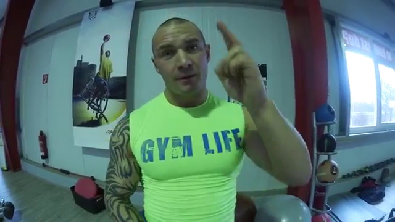 AUFRECHT stehen AUFRECHT gehen - So vermeidet ihr Fehler beim Schultertraining