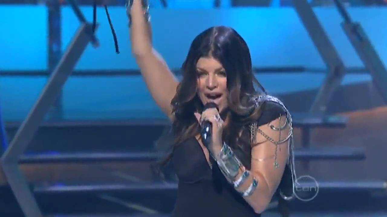Black Eyed Peas- I Got A Feeling - (Live) (HD)