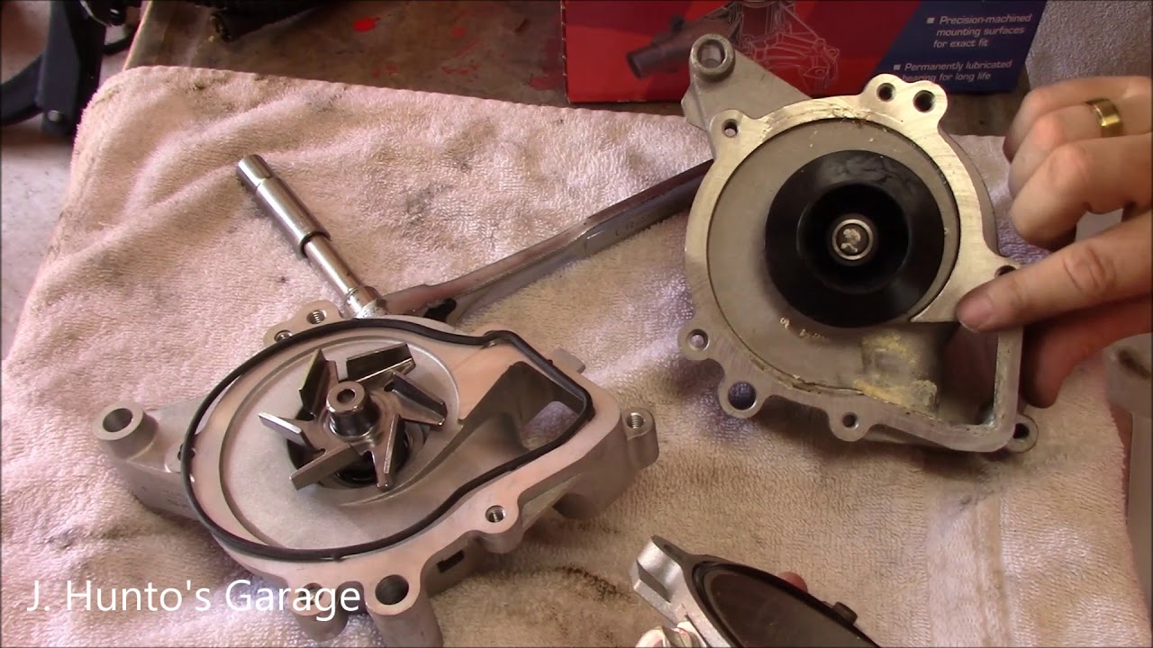 Changing the HHR Water Pump, Detailed