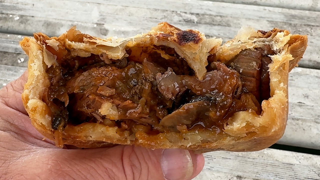 Pie Mechanic, Tamworth. Gourmet Pies At A Gourmet Price.