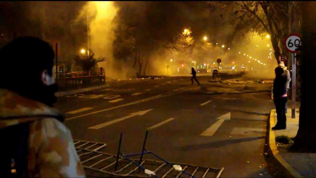 Tonto pero Feo - Barricada