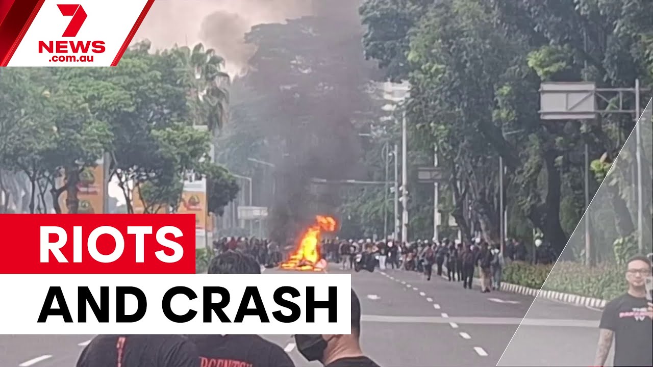 Jakarta protests and Polish jet crash | 7NEWS