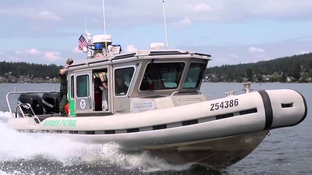 USCBP Border Patrol 26' S.A.F.E. Boats on Patrol