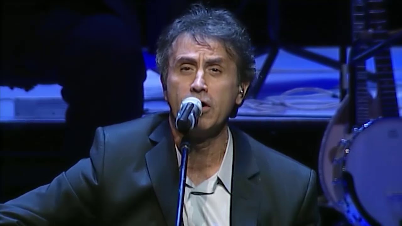 Γιώργος Νταλάρας - Νύχτωσε χωρίς φεγγάρι - Live