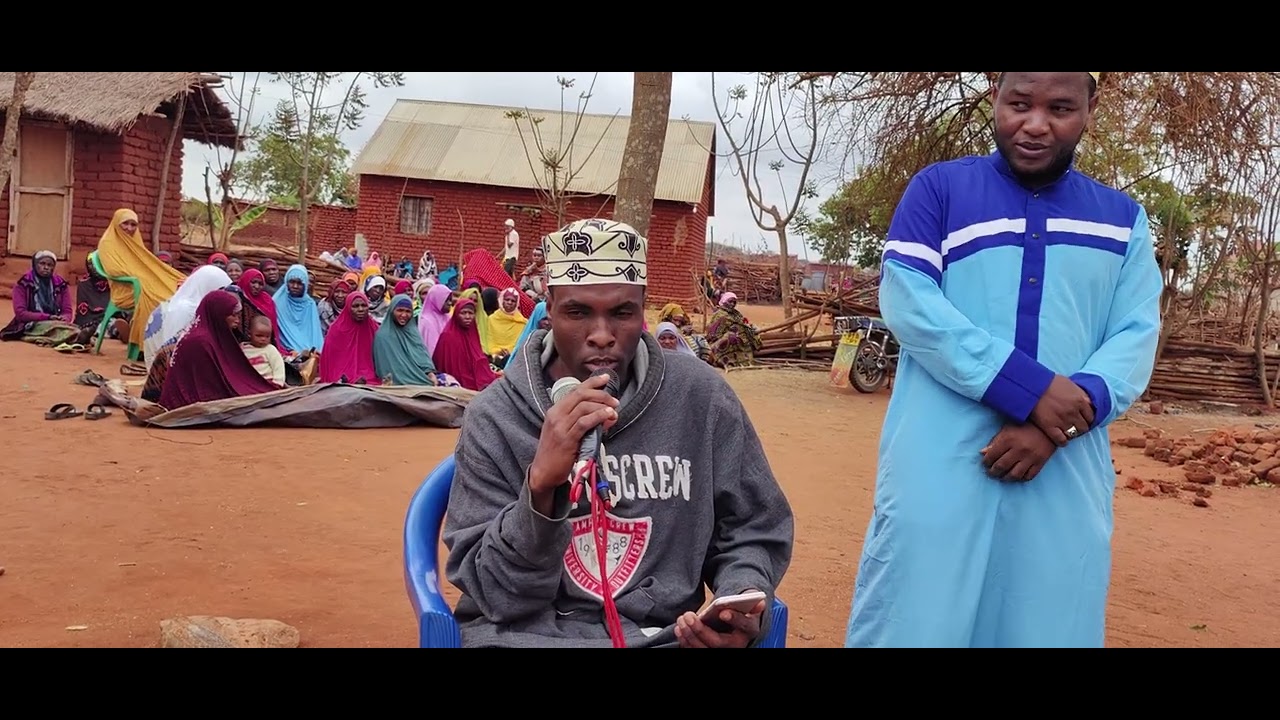 angalia dua na wasomaji wazuri wa qur aan kutoka kondoa jinjo