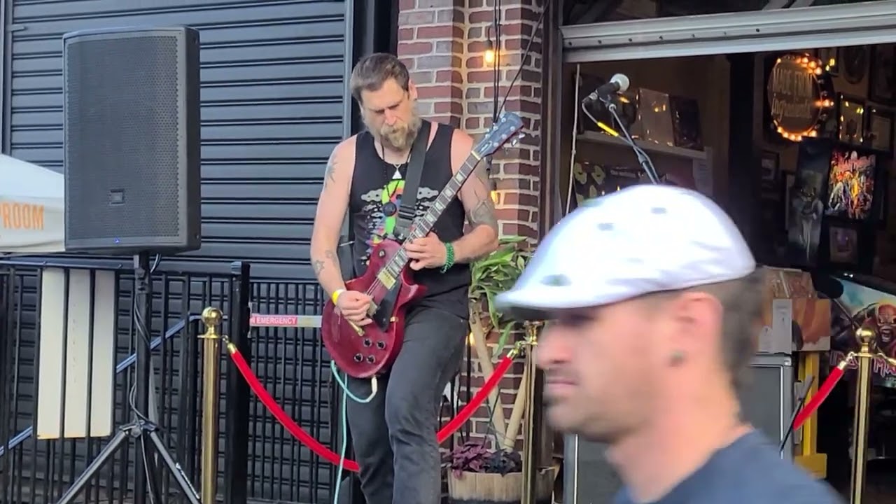 BLACK PYRAMID - The Paths of Time Are Vast [LIVE] @ Bone Up Brewing Everett, MA 6/10/2023