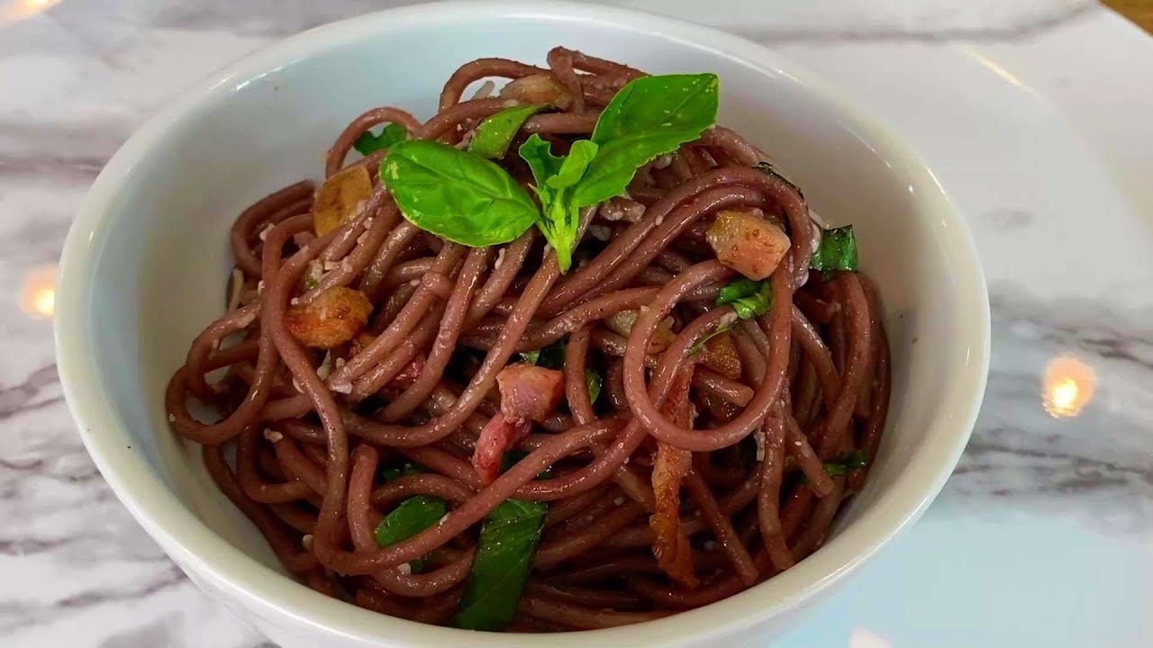 Red Wine Spaghetti with Pancetta / Spaghetti All'Ubriaco