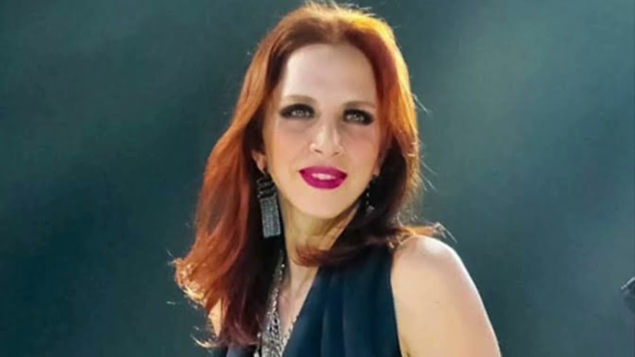 Bir Damla Gözlerimde Karaoke - Sertab Erener