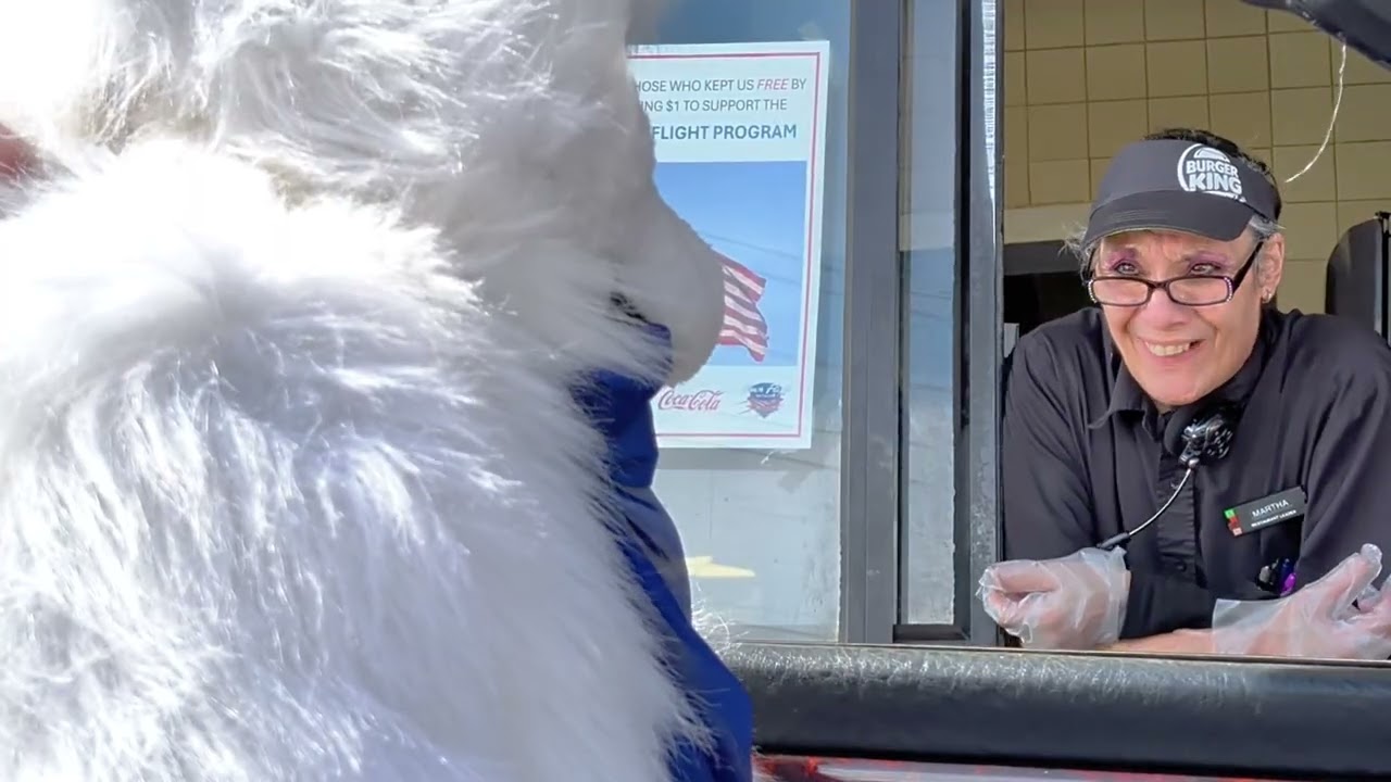 Public Fursuiting through Drive Thrus! :3