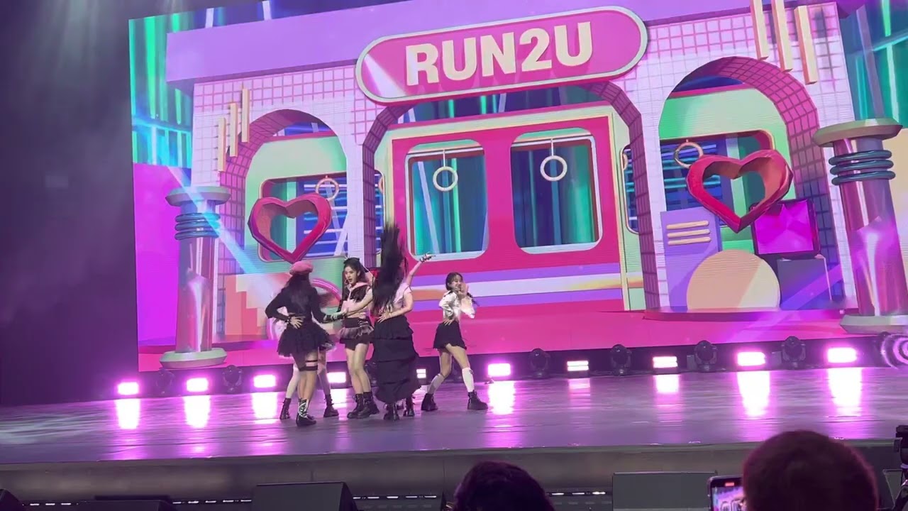 KCON CHICAGO DAY 2 STAYC RUN2U 220522