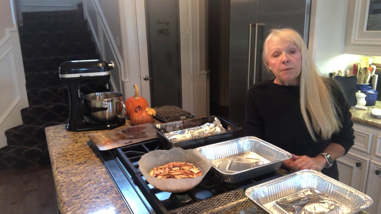 Putting together a stovetop smoker