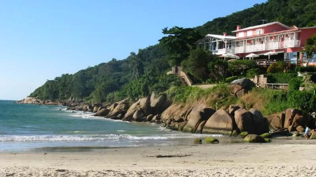 PRAIA PONTA DAS CANAS ATÉ A PRAIA DA LAGOINHA EM FLORIANÓPOLIS VAMOS CAMINHAR