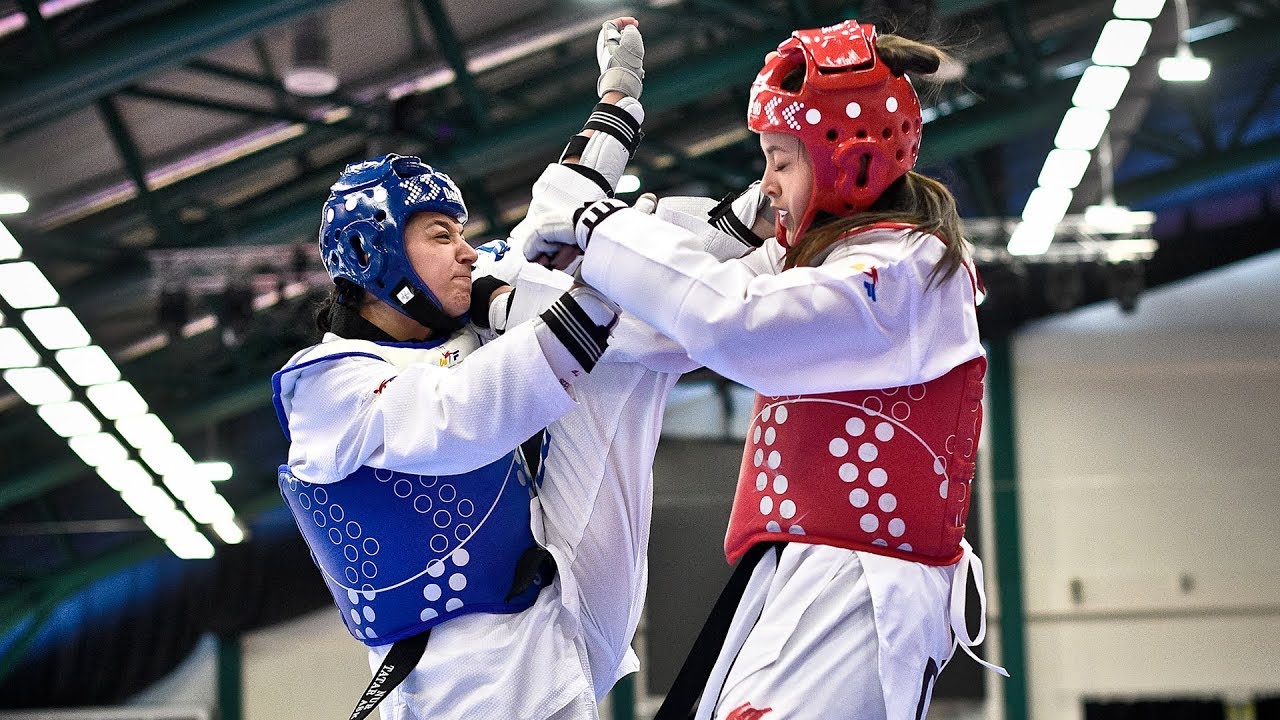 Nur Tatar (TUR) vs Jasmin Andersen (DEN). European Taekwondo Championships Kazan-2018