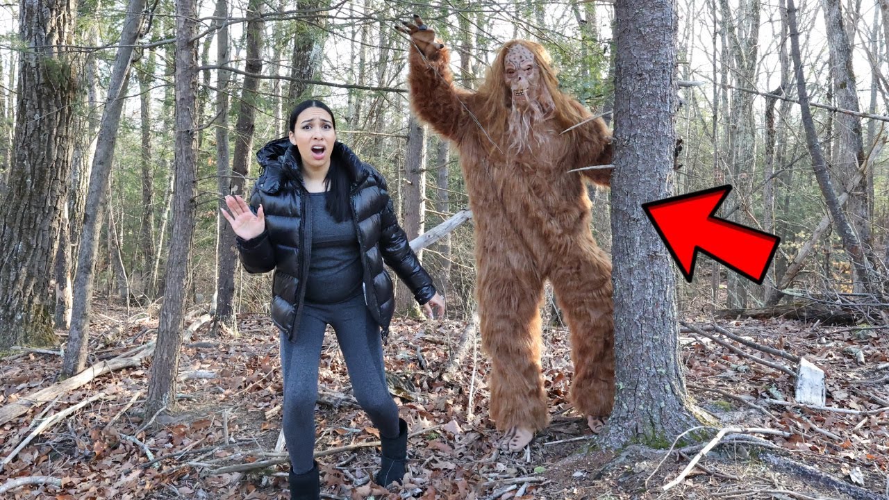 RISSA MEETS BIGFOOT...*Big Foot Scare Prank*