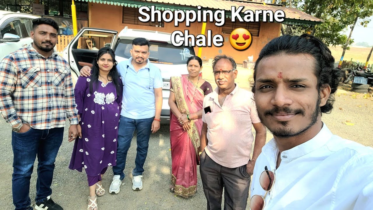Surat Chale Hum Shaadi Ki Shopping Karne 😍 | Wedding Shopping Day-1 Vlog