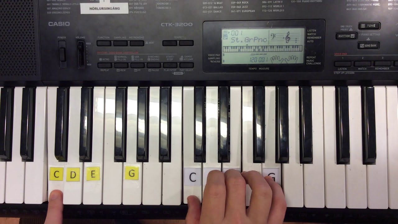Ackordspel p&aring; piano - l&aring;ng baston