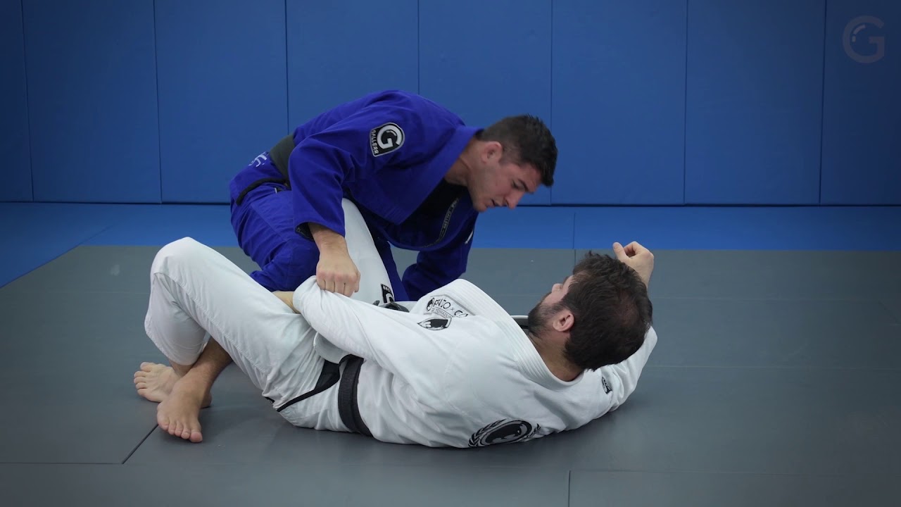 BJJ: A trap against the knee-slicing pass - Christian Uflacker (Xaropinho)
