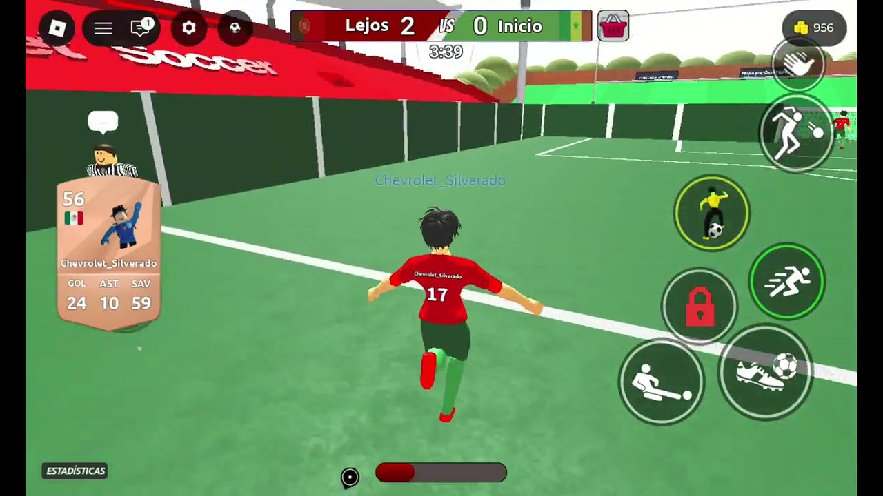 Jugando futbol de calle realista