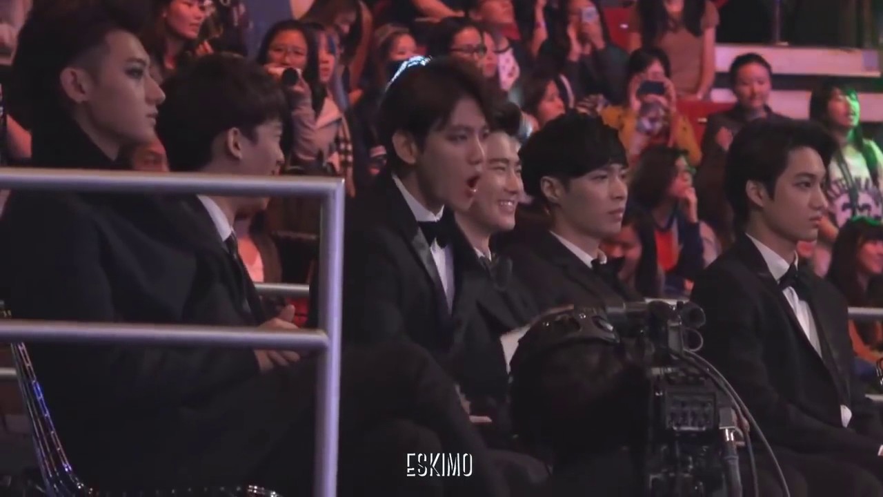 Bekhyun EXO's reaction to a song BTS - Danger