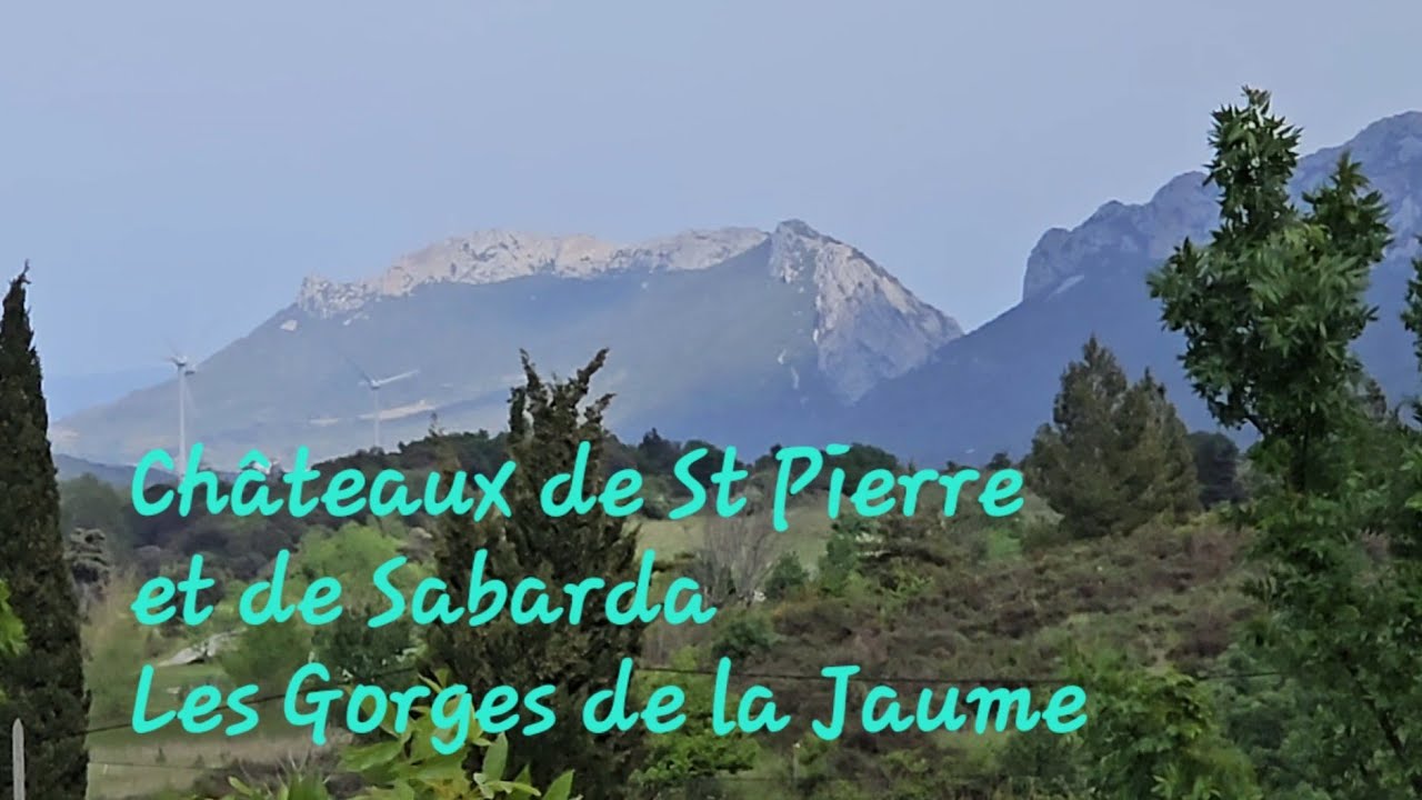 Sur le chemin Cathare. Fenouillet Pyrénées Orientales 