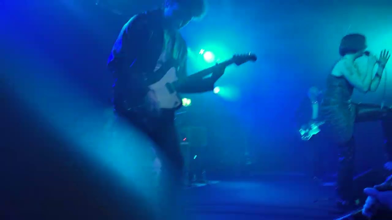Marmozets- Hit The Wave Live Huddersfield 1/12/25