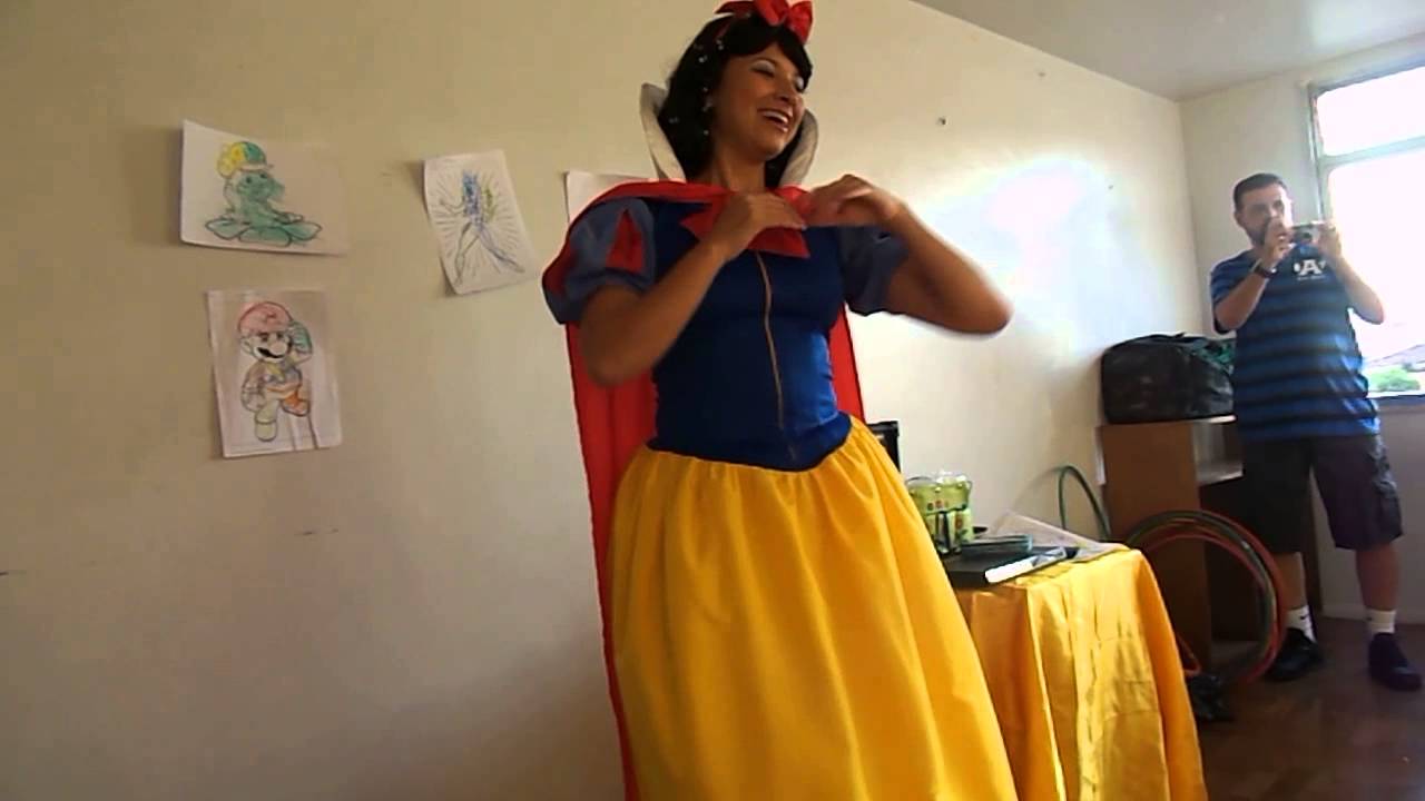 BRANCA DE NEVE - SONHANDO ASSIM
