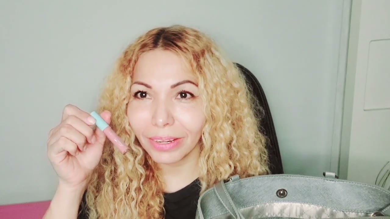¿Qué traigo en mi bolsa? 🎀 😘🙏✨️🌸