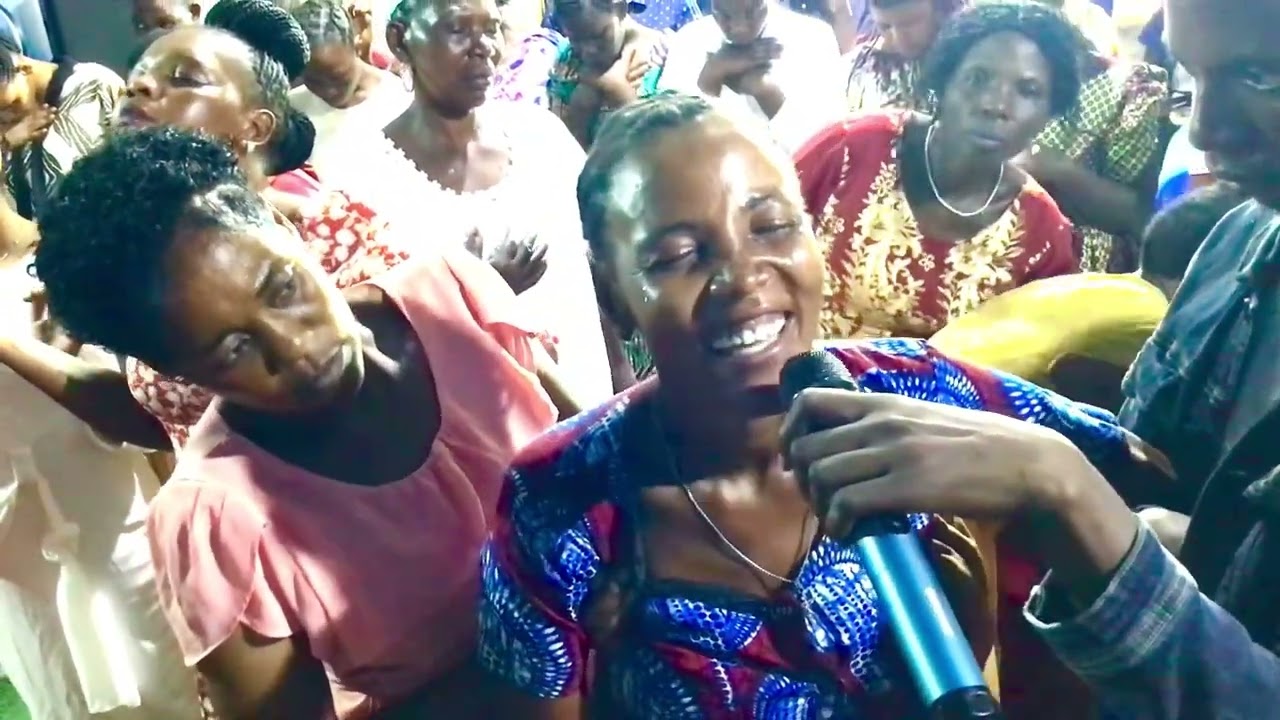 WATU WANAFUNGULIWA _ Kanisani kwa EMMANUEL MGOGO _ SAUMU Church _ Pepo Zinaongea