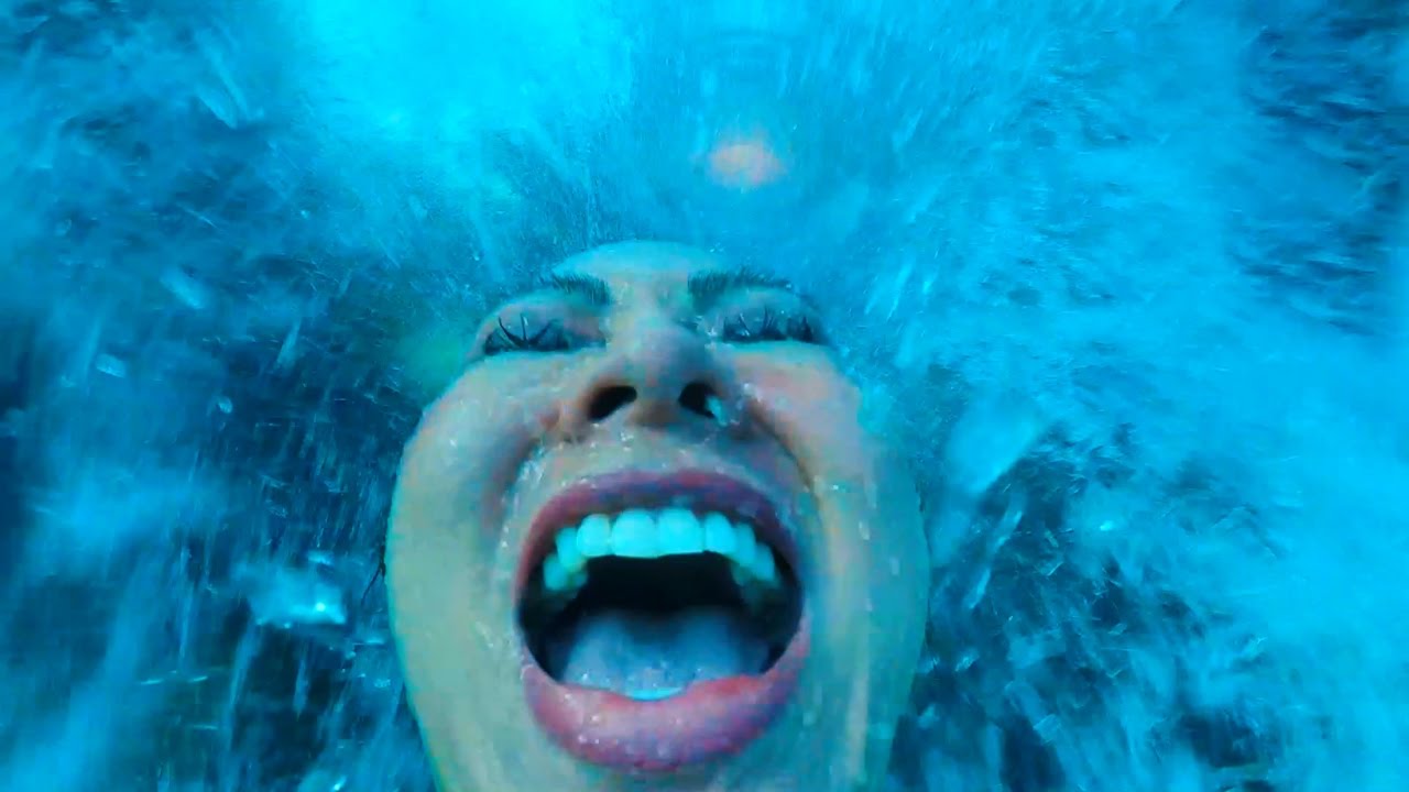 Horrifying Shark Attack & Leap Of Faith experience - Atlantis Dubai