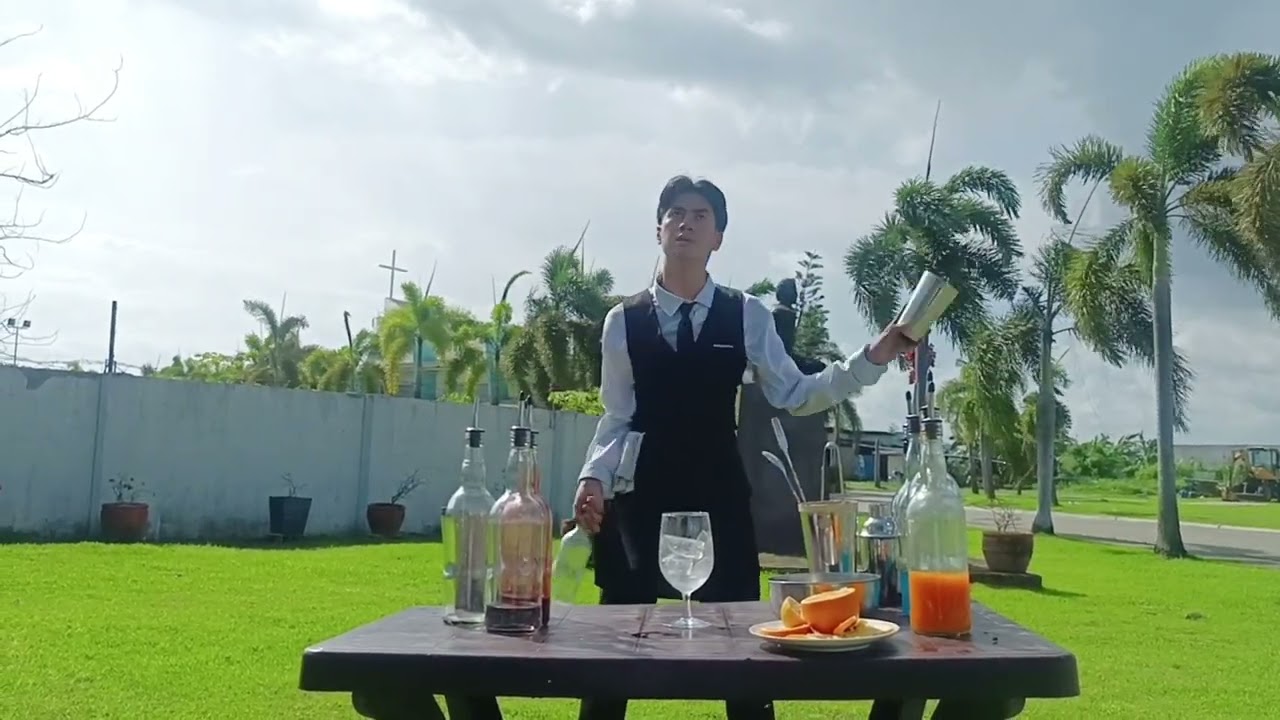 Final Performance in Bar and Beverage Management #bartending #flairing