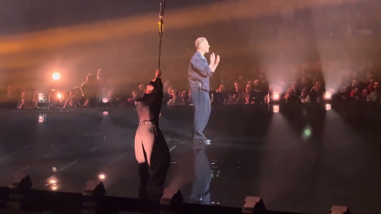 How much time do we have left ￼ Klemen Slovenia 🇸🇮 Eurovision Song Contest 2025 12.05.2025 Rehersal
