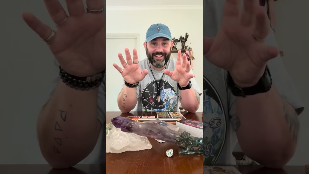 I’m Talking To Someone Very Gifted!!!! 🎁✨🪶 My Readings Are Timeless… 👁️