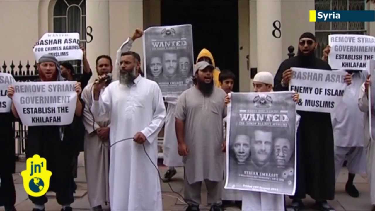 Syrian Civil War: Protests held in London and Amman rally against alleged chemical attack