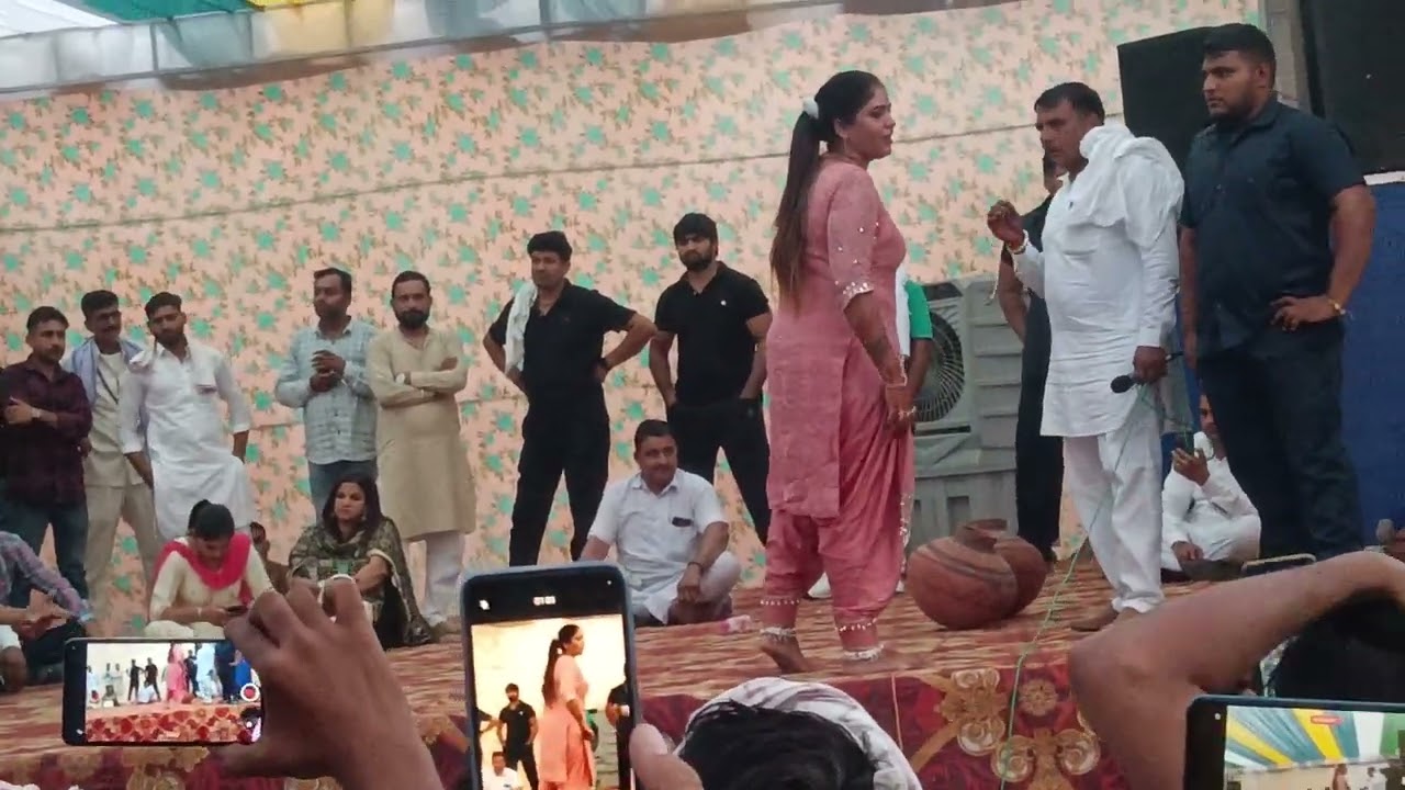 Suman goswami danc video New auto market hisar