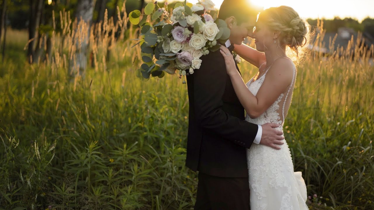 Intimate Micro Wedding Videography in Wisconsin| Angela + Samuel
