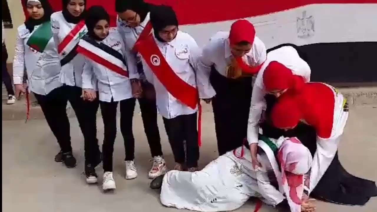 اجمل مسرحية دراسات (( دول الوطن العربى تتحدث عن نفسها ))