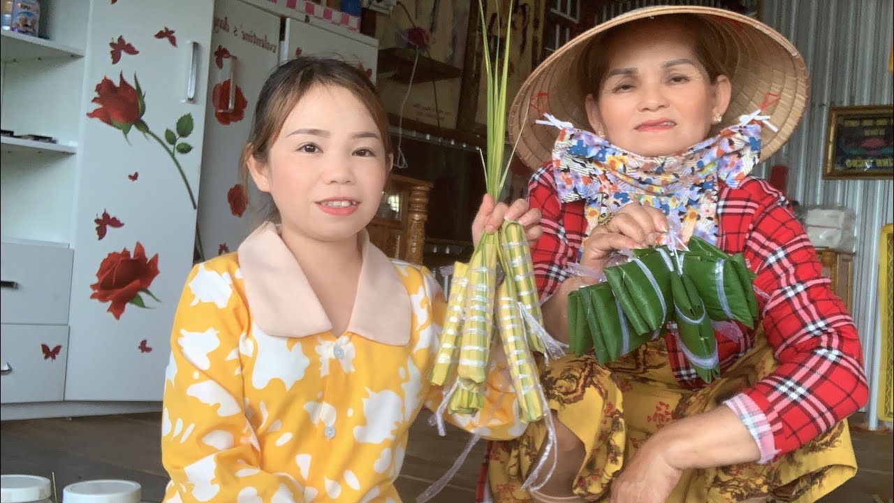 Cô Chủ Nhỏ Cùng Mẹ Gói Bánh Cấp Bánh Cúng Chuẩn Bị Cúng 49 Ngày Cho Ba