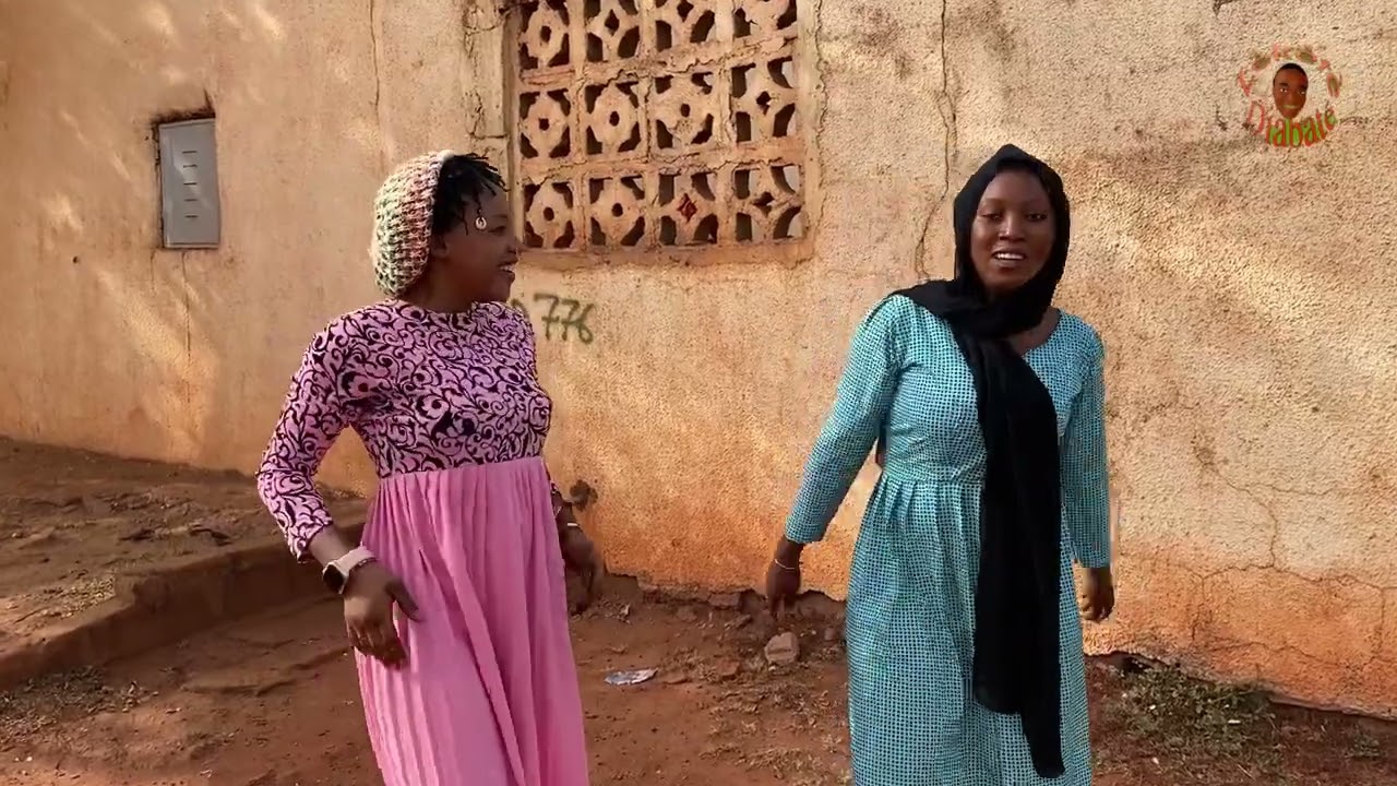 THÉÂTRE & DJINE MOUSSO CONTRE LES VILLAGEOIS ÉPISODE 8