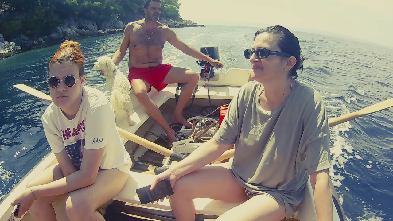 Uvala Skozanje, Hvar voznja na camcu
