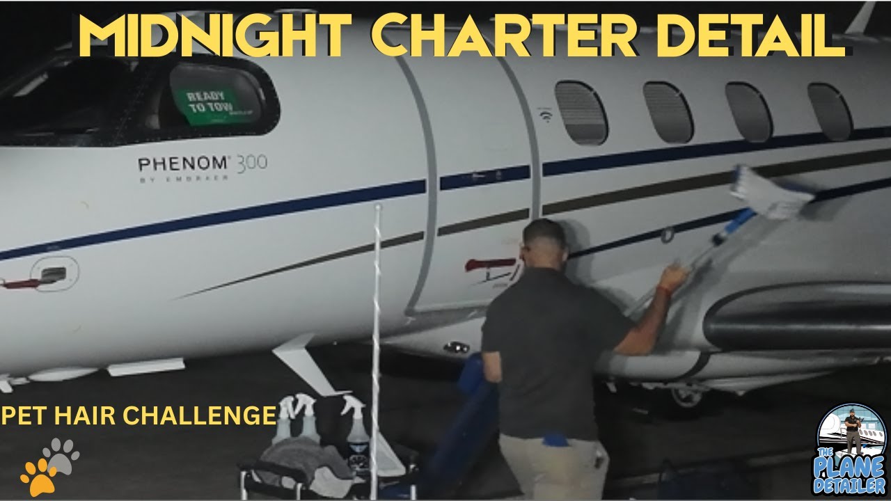 Inside a Midnight Charter Jet Detail : Phenom 300