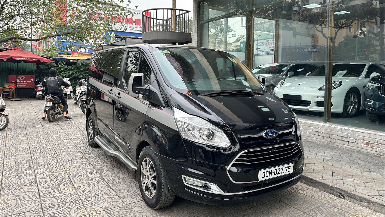 Một mẫu xe limo #ford tourneo sx 2019 tầm tiền quanh 600tr rộng rãi #muabanoto 