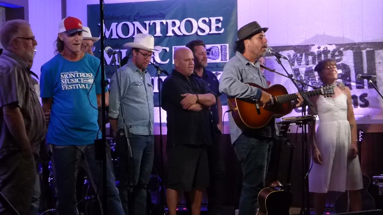 Danny Schmidt - Company of Friends - with the Montrose Folk Choir - Live - 7.30.2022