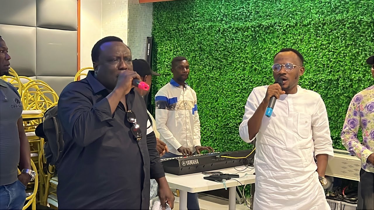 One of King Osupa big fans host Osupa to his mini birthday party at Abuja