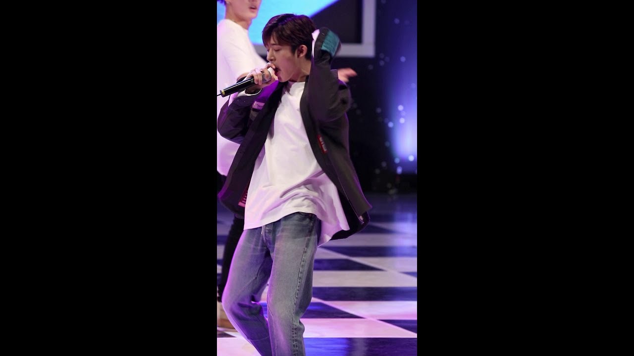180512 아이콘(iKON) 비아이(B.I)블링블링(Bling Bling)직캠(Fancam)/대구청소년무대예술페스티벌 by RoadRock