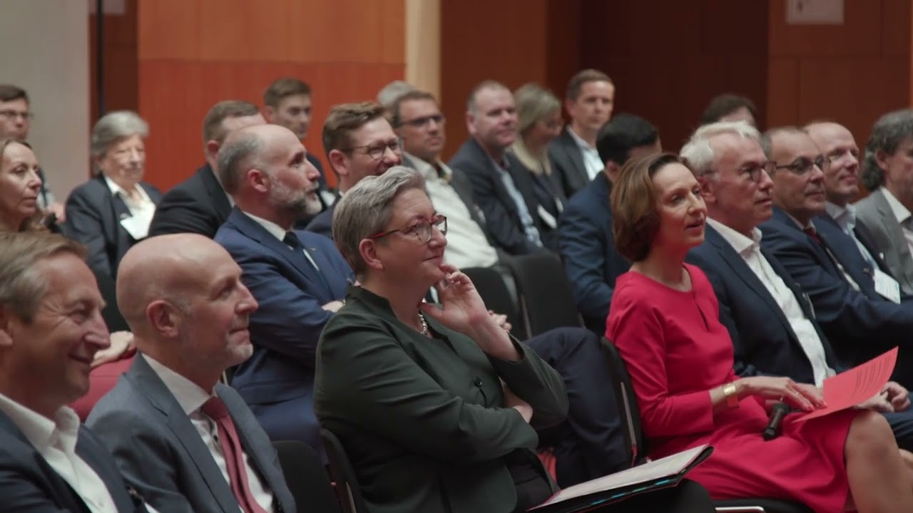 BFW Deutscher Immobilien Kongress - BFW-Präsident Dirk Salewski mit Eröffnungsrede