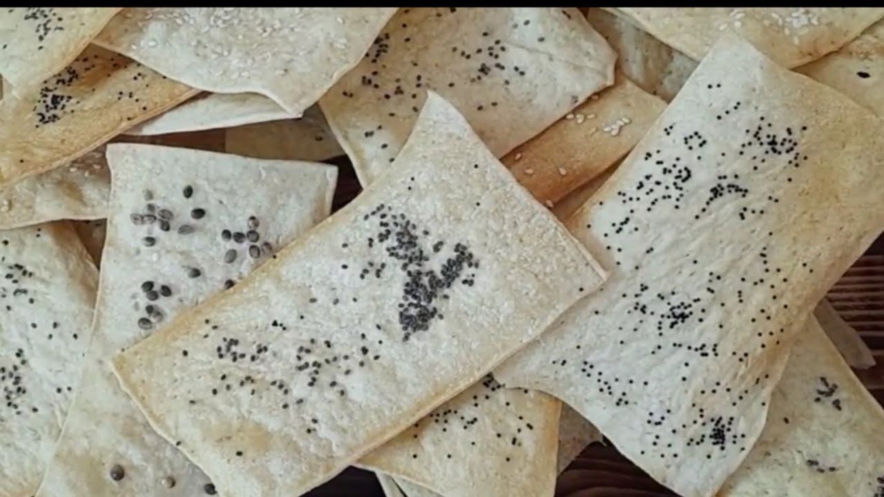 How to bake cracker bread /طرز پخت نان خشک