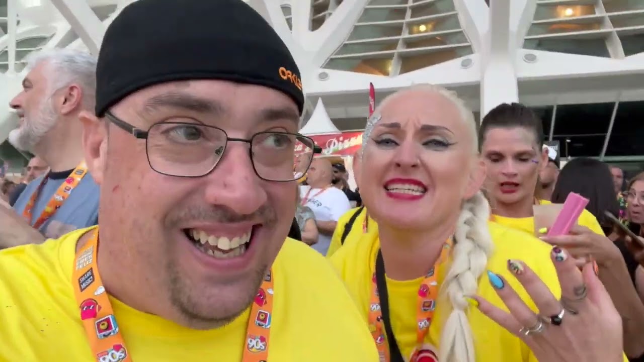 LOVE THE 90s VALENCIA 2024